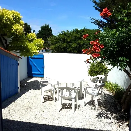 Casa de Férias Maison Avec Piscine Chauffee, Proche Plage Et Commodites A - Fr-1-323-365 *
